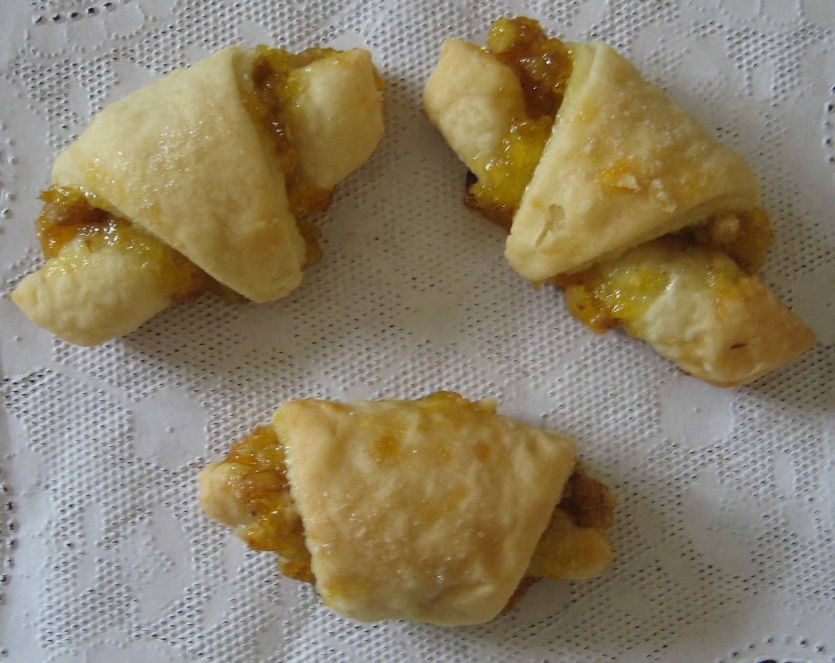 apricot rugelach